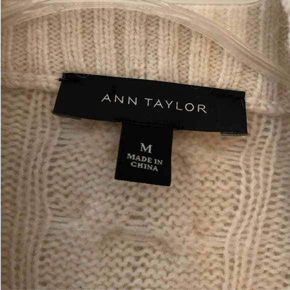 Ann Taylor wool alpaca white chunky braided cardigan sweater sz M - Picture 7 of 7